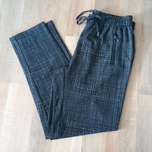 Black and white pants